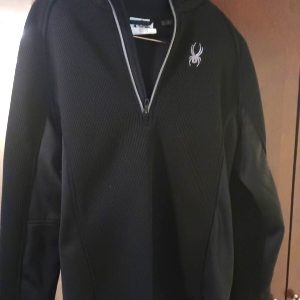 Black Spyder Jacket Size M Men’s 1/4 Zip Up.